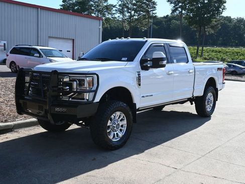 Used 2021 Ford F350 Limited AWD/4WD image 10