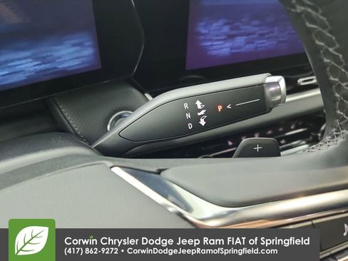 Used 2026 Chevrolet Equinox LT FWD image 27