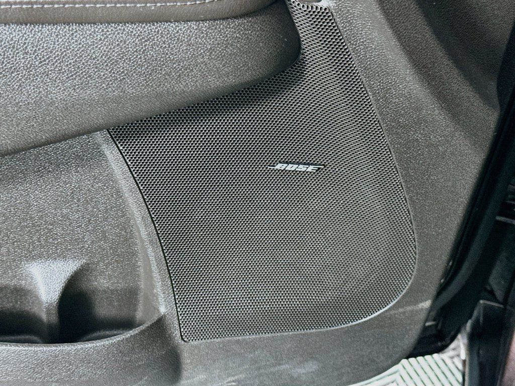 Used 2015 Buick Enclave Leather FWD image 19