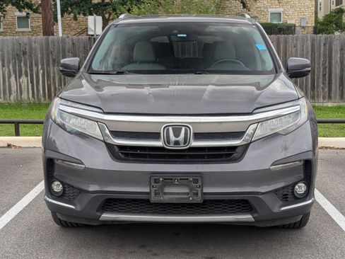 Used 2019 Honda Pilot Touring image 2