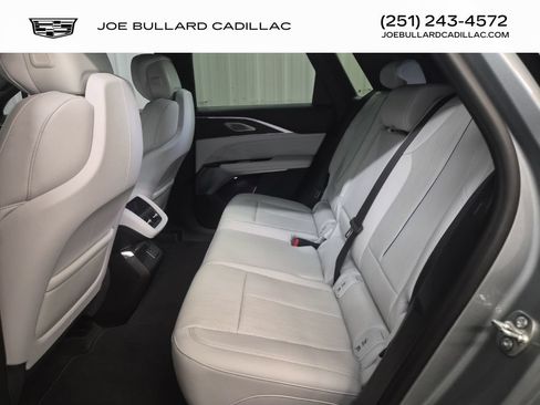 New 2026 Cadillac Lyriq Premium Luxury w/ LPO, Floor Liner Package AWD/4WD image 21