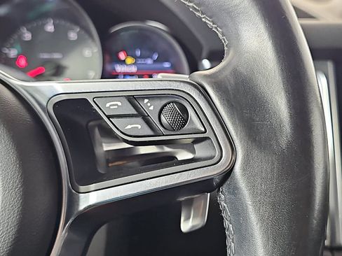 Used 2018 Porsche Macan S AWD/4WD image 18