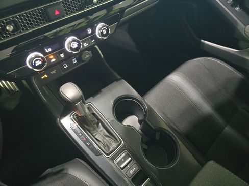 Certified 2025 Honda Civic Sport image 22