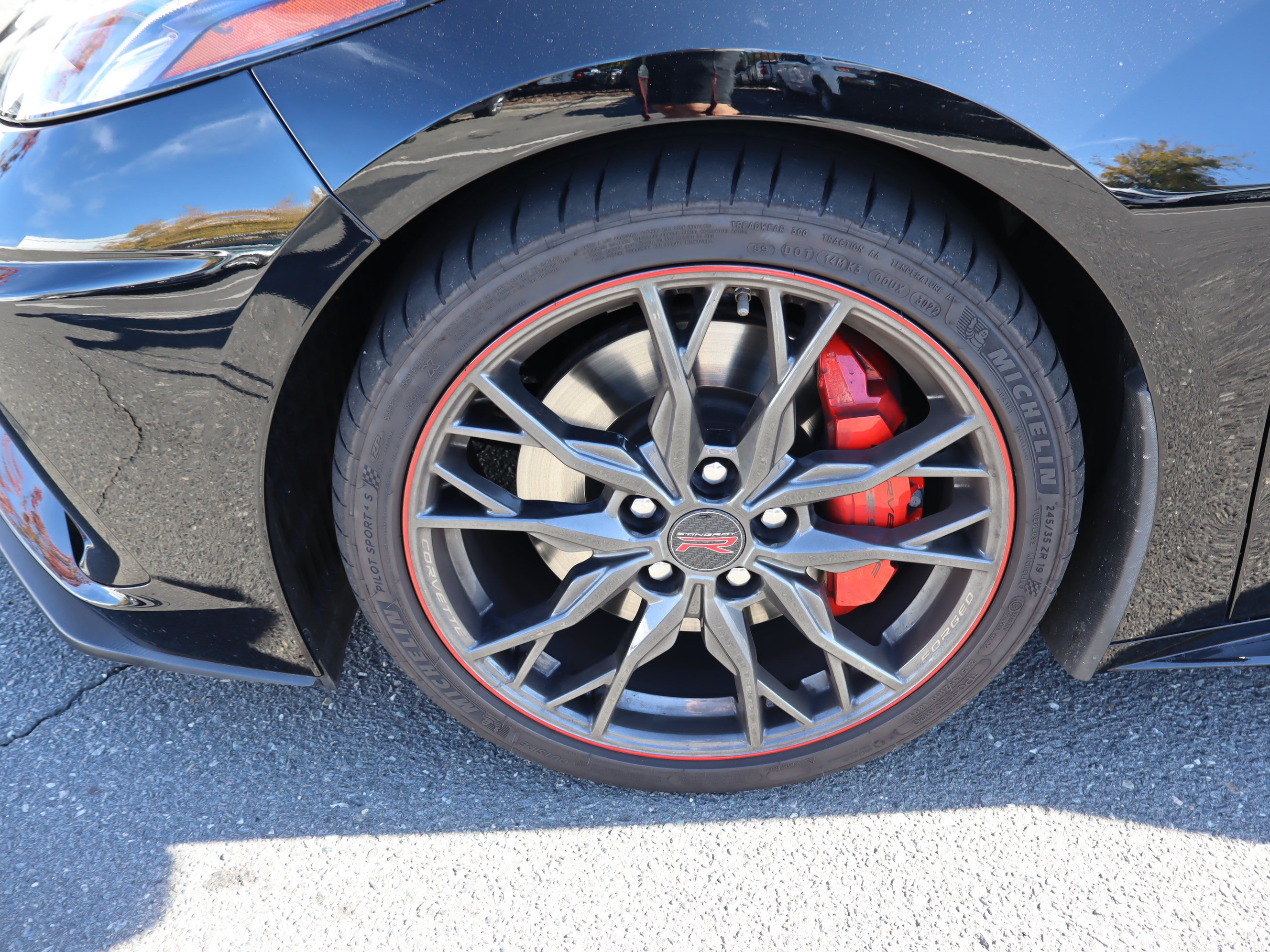Used 2023 Chevrolet Corvette Stingray Premium Cpe w/ Z51 Performance Package RWD image 37