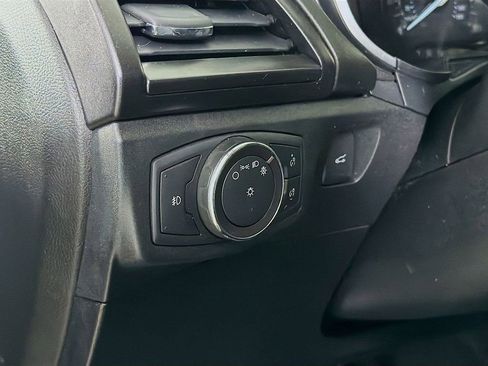 Used 2019 Ford Fusion Titanium image 12