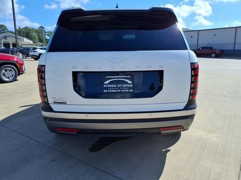 New 2026 Hyundai Palisade FWD Hybrid image 3