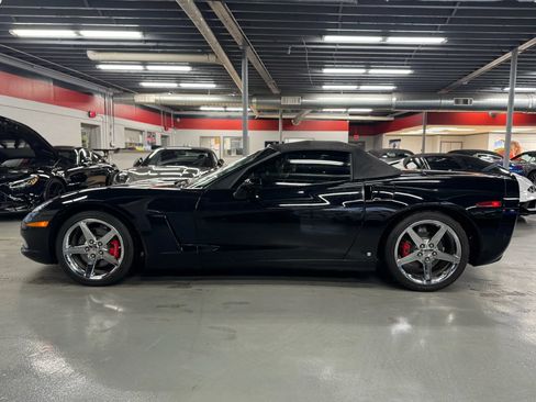 Used 2006 Chevrolet Corvette Convertible w/ Preferred Equipment Group image 8