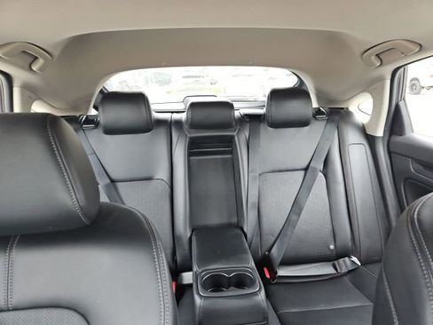 Used 2022 Honda Civic EX-L image 10