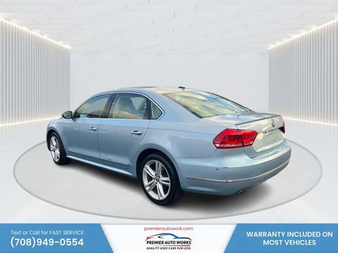 Used 2012 Volkswagen Passat TDI SEL Premium FWD image 7