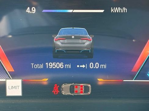 Used 2023 BMW i4 eDrive35 RWD image 25