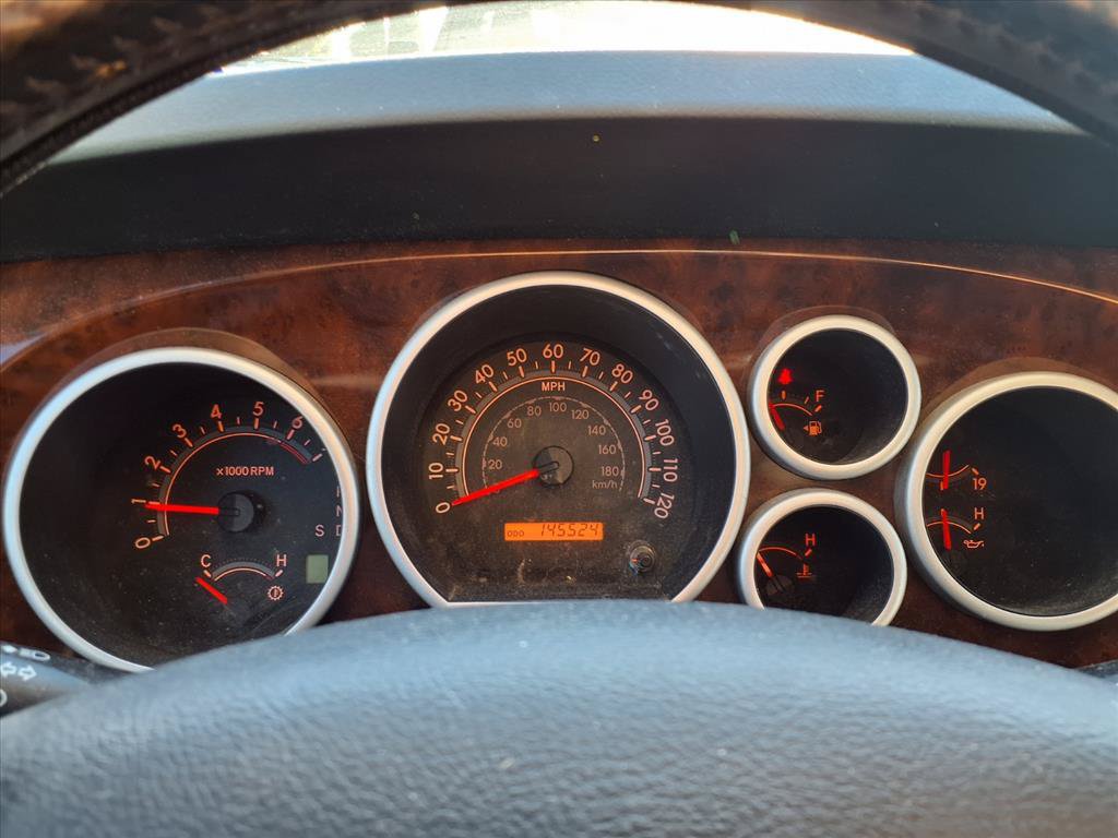 Used 2011 Toyota Sequoia SR5 RWD image 8
