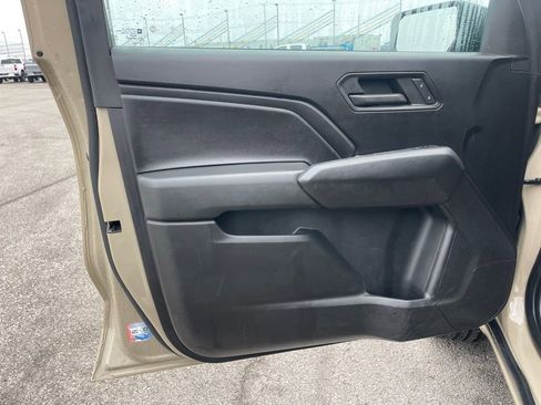 Used 2023 Chevrolet Colorado W/T image 17