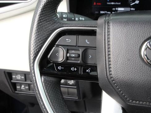 Used 2023 Toyota Tundra Capstone image 39