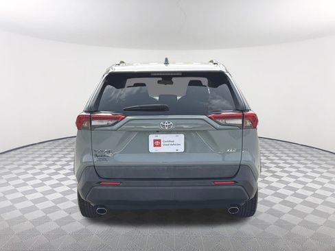 Certified 2020 Toyota RAV4 XLE w/ Convenience Package image 16
