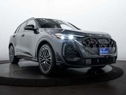 New 2025 Audi SQ5 Premium Plus