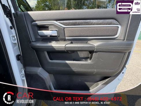 Used 2024 RAM 3500 Big Horn image 39