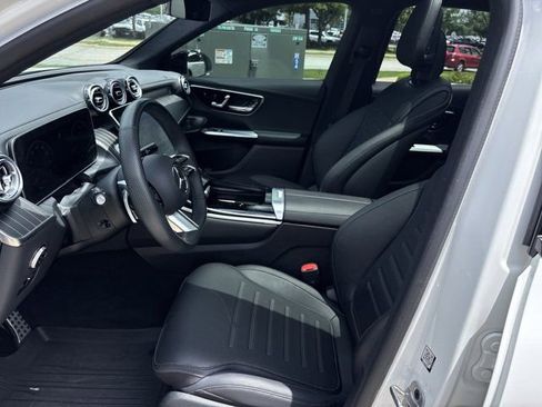 Used 2023 Mercedes-Benz GLC 300 4MATIC image 15
