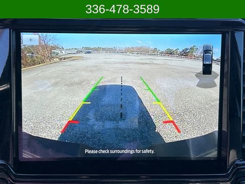 Used 2022 Ford F250 Lariat w/ Black Appearance Package image 20