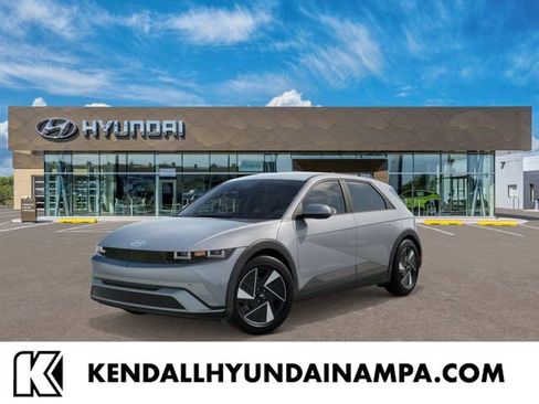 New 2026 Hyundai Ioniq 5 SEL image 1