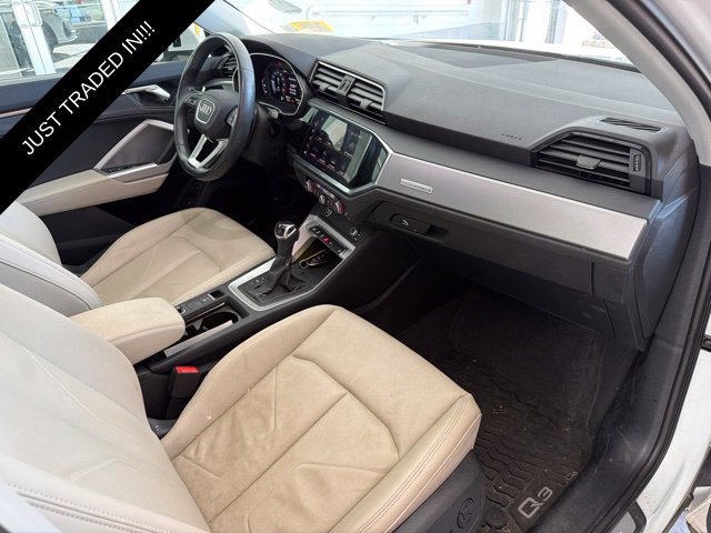 Used 2024 Audi Q3 2.0T Premium w/ Convenience Package AWD/4WD image 13