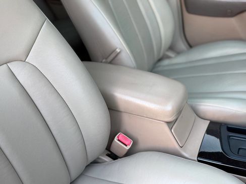 Used 1996 Toyota Avalon XLS image 63