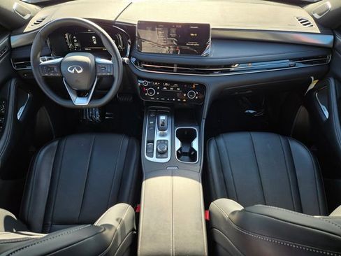 Certified 2025 INFINITI QX60 Luxe w/ Black Edition AWD/4WD image 16