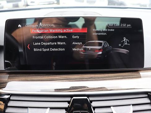 Used 2019 BMW 530i RWD image 21