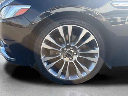 Used 2017 Lincoln Continental Select w/ Climate Package AWD/4WD image 52