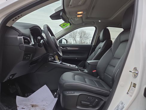 New 2025 MAZDA CX-5 AWD 2.5 S w/ Premium Plus Pkg image 12