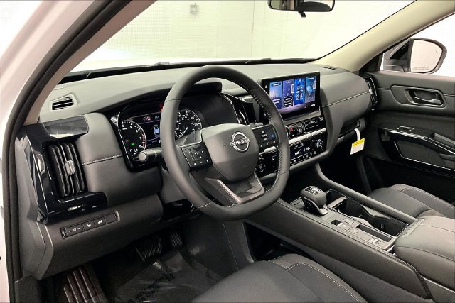 New 2026 Nissan Pathfinder SV FWD image 7