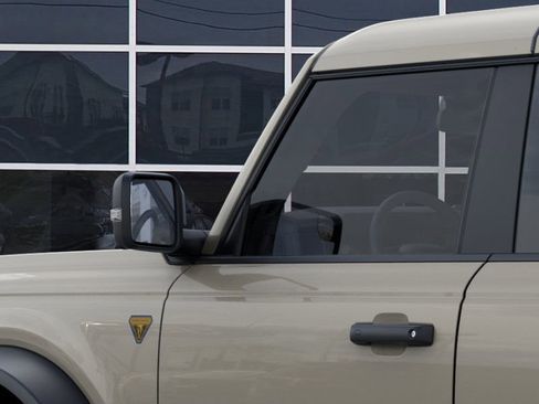 New 2025 Ford Bronco Badlands image 22