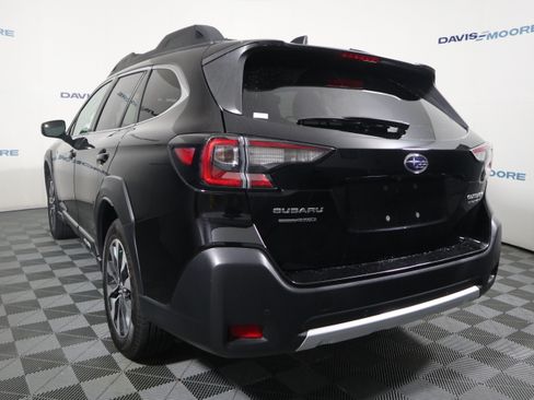 Used 2023 Subaru Outback Limited AWD/4WD image 10