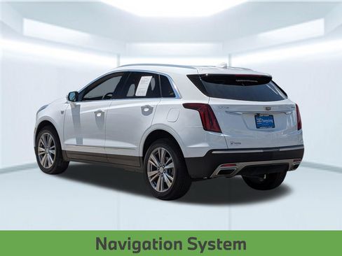 Used 2024 Cadillac XT5 Premium Luxury FWD image 3
