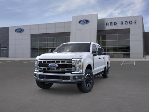 New 2026 Ford F250 XLT w/ Tremor Off-Road Package image 3