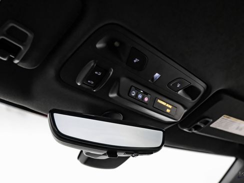 Used 2021 Chevrolet Camaro ZL1 image 37