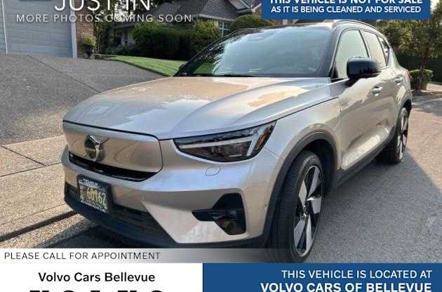Used 2023 Volvo XC40 Recharge Ultimate w/ Protection Package Premier AWD/4WD image 1