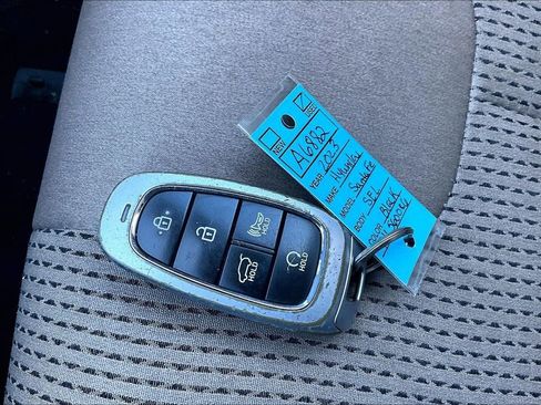 Used 2023 Hyundai Santa Fe SEL image 12