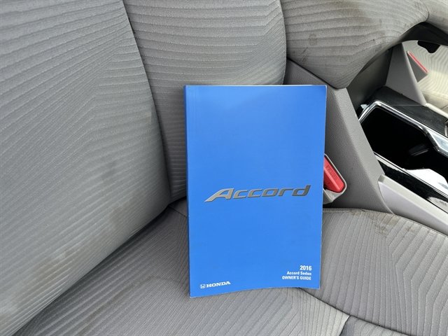 Used 2016 Honda Accord LX image 33