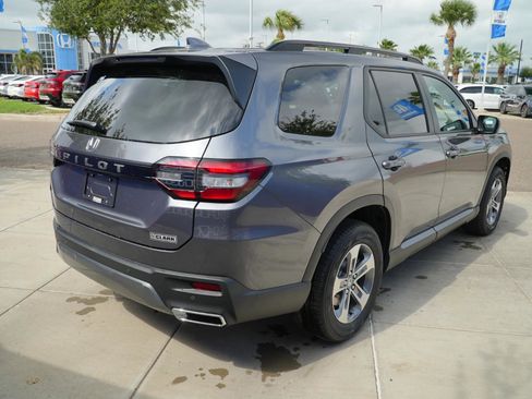 New 2026 Honda Pilot EX-L image 5