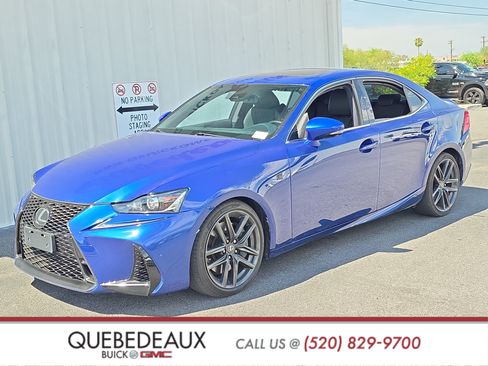 Used 2019 Lexus IS 300 F Sport w/ F Sport Package RWD image 3
