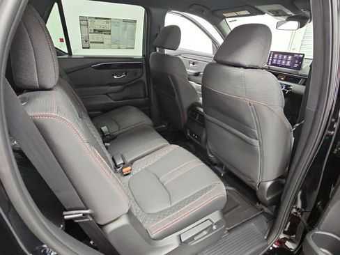New 2026 Honda Pilot Sport image 33