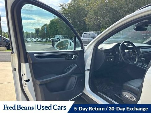 Used 2022 Porsche Macan S AWD/4WD image 10