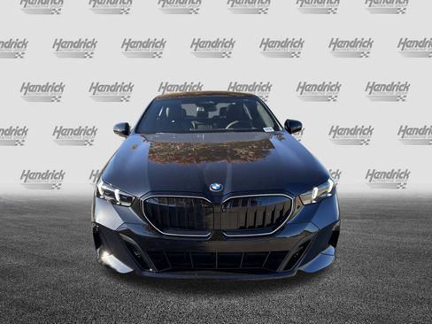 New 2026 BMW 530i image 3