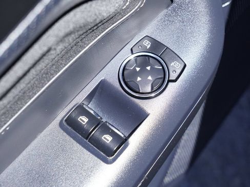 Used 2024 Ford Mustang Coupe RWD image 12