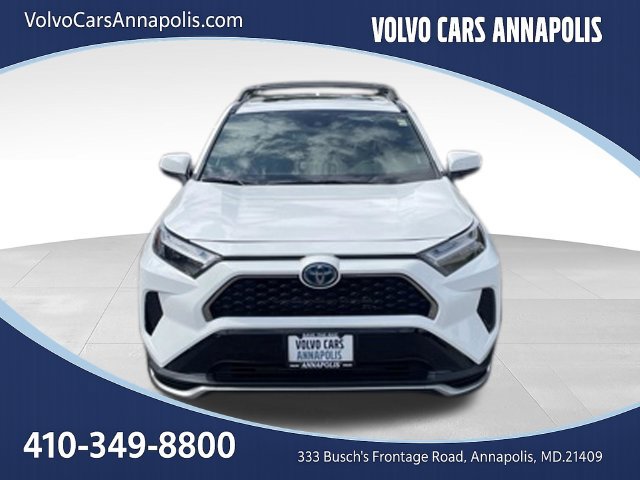 Used 2022 Toyota RAV4 SE w/ Weather & Moonroof Package AWD/4WD image 2