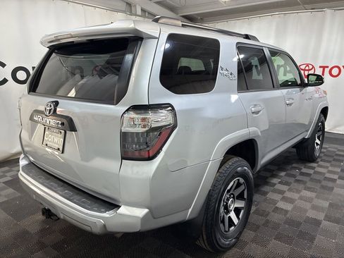 Used 2019 Toyota 4Runner TRD Off-Road Premium AWD/4WD image 8