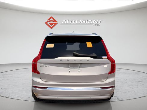 Used 2023 Volvo XC90 T8 Plus AWD/4WD image 5