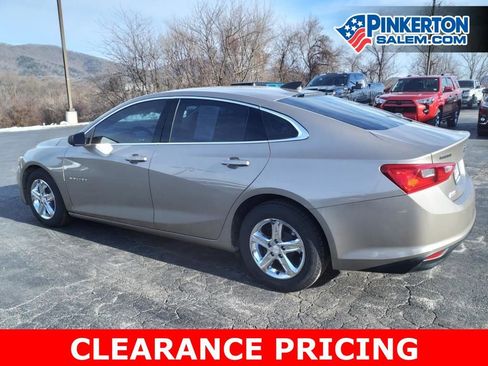 Used 2022 Chevrolet Malibu LS image 5