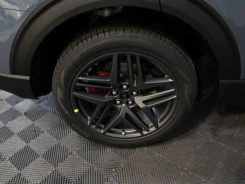 New 2026 Ford Explorer ST-Line w/ ST-Line Street Pack image 25