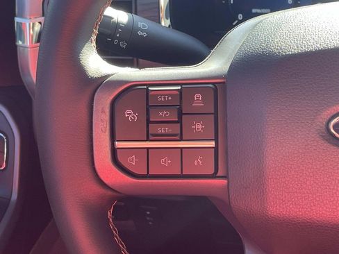 Used 2025 Ford F150 Lariat w/ Equipment Group 501A Mid image 30